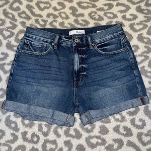 KanCan Denim Shorts Size: 9/28